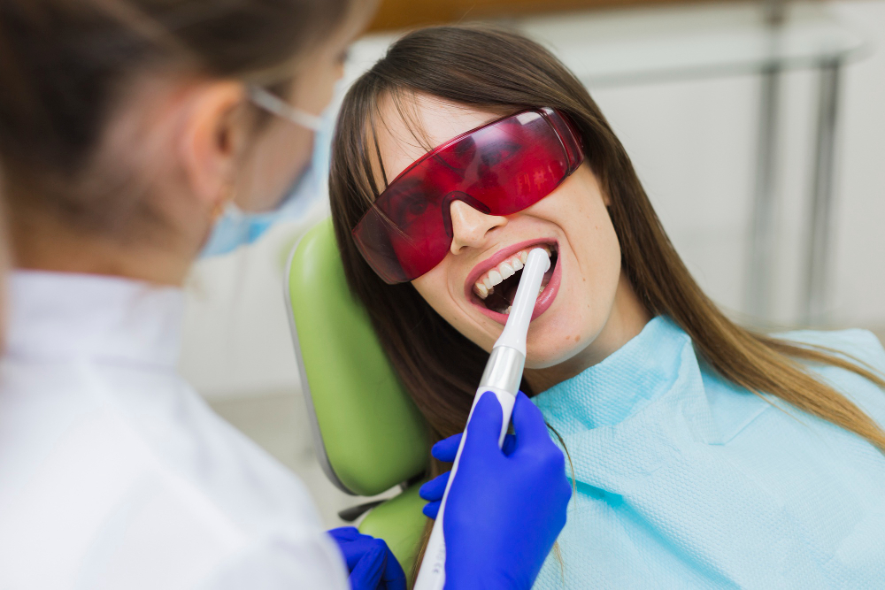 How Long Do the Results of Teeth Whitening Treatments Typically Last